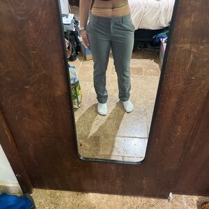 Vintage Adrienne Vittadini Grey and White Lowrise Pinstripe pants